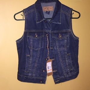 💫Echo Unlimited jeans vest💫